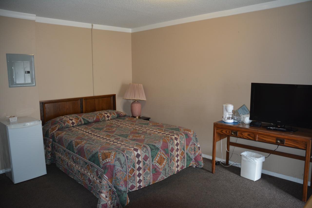 Bluebird Motel Port Alberni Exterior foto
